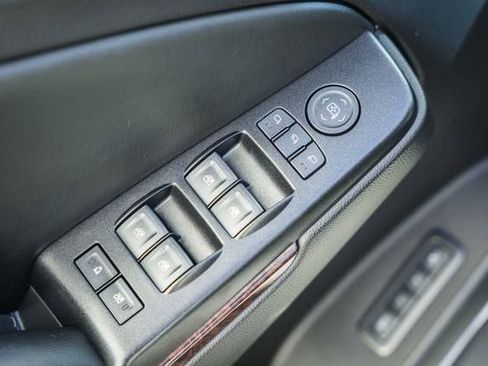 Used 2016 GMC Yukon SLT w/ Open Road Package image 42