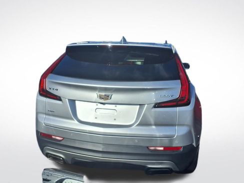Used 2021 Cadillac XT4 Premium Luxury w/ Cold Weather Package image 5