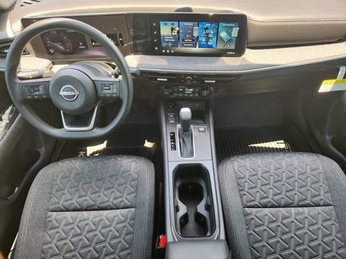 New 2026 Nissan Kicks SV w/ Cold Weather Package AWD/4WD image 23