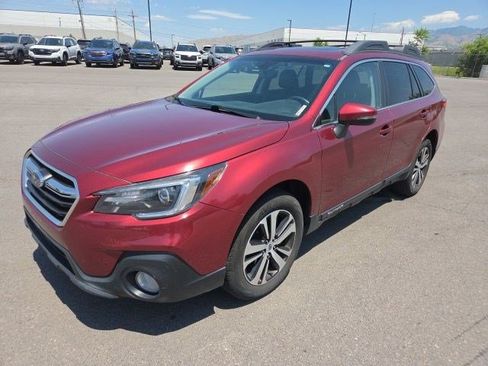Used 2019 Subaru Outback 2.5i Limited AWD/4WD image 8
