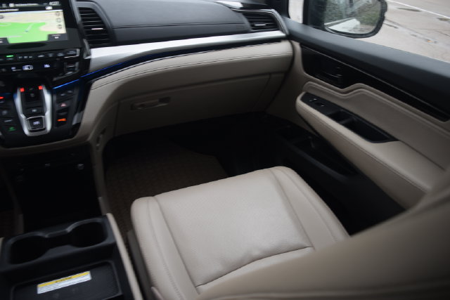 Used 2018 Honda Odyssey Elite image 14