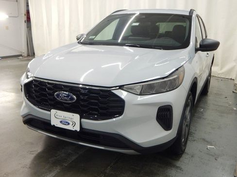 New 2025 Ford Escape ST-Line w/ Tech Pack #1 image 8