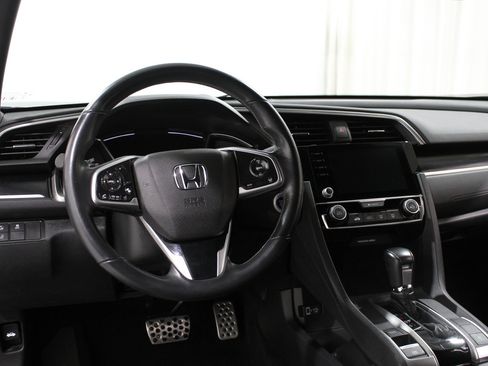 Used 2020 Honda Civic Sport image 6