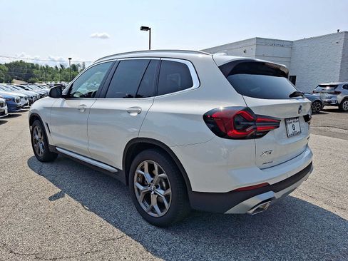 Used 2023 BMW X3 xDrive30i w/ Convenience Package AWD/4WD image 3