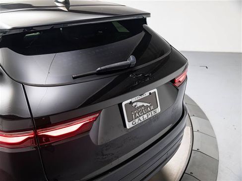 New 2025 Jaguar F-PACE R-Dynamic S AWD/4WD image 33