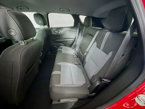 Used 2023 Chevrolet Blazer LT image 30