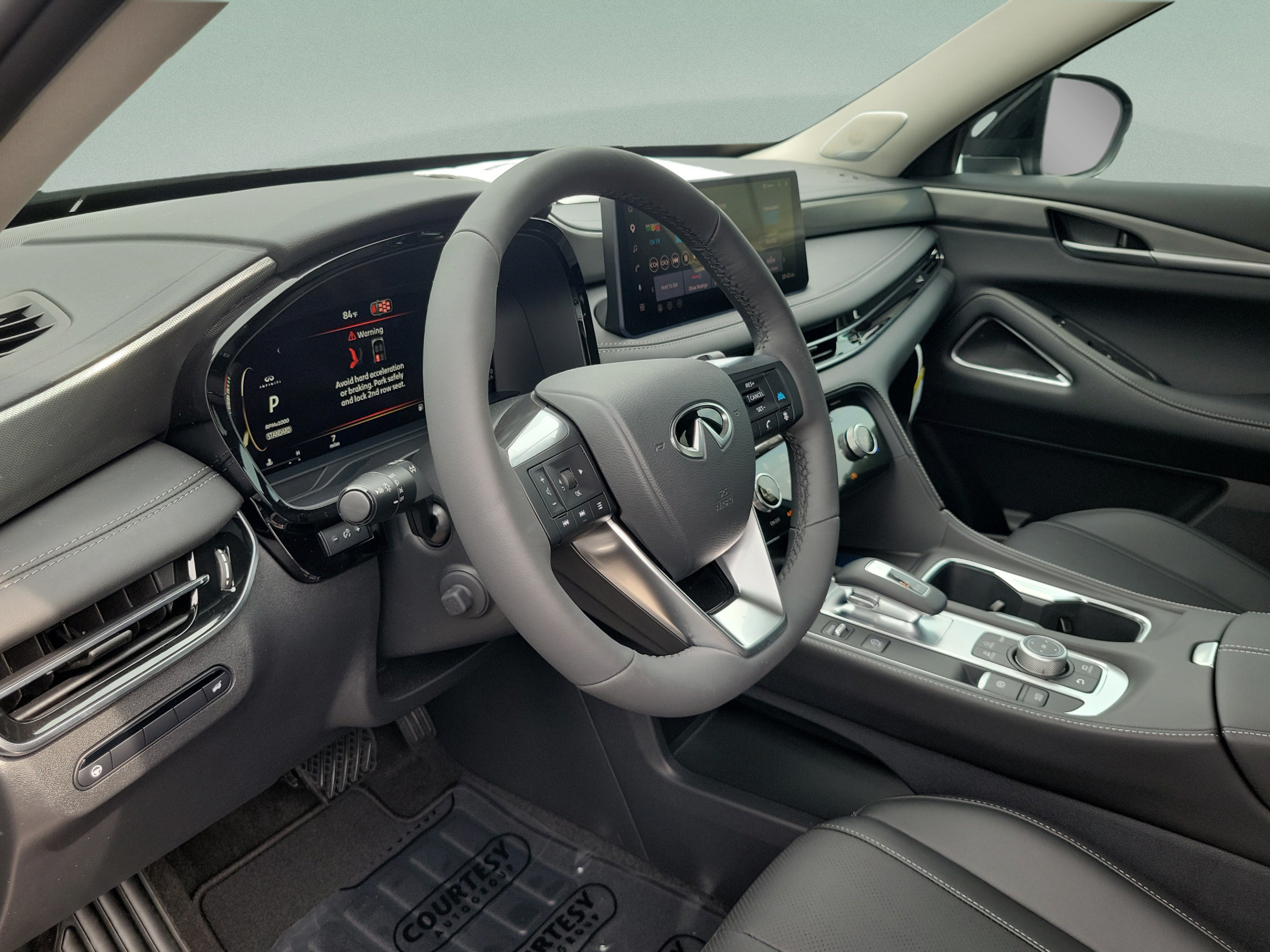 New 2027 INFINITI QX60 Luxe w/ Family Package FWD image 22
