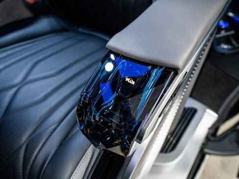 Used 2020 Mercedes-Benz Metris Passenger image 55