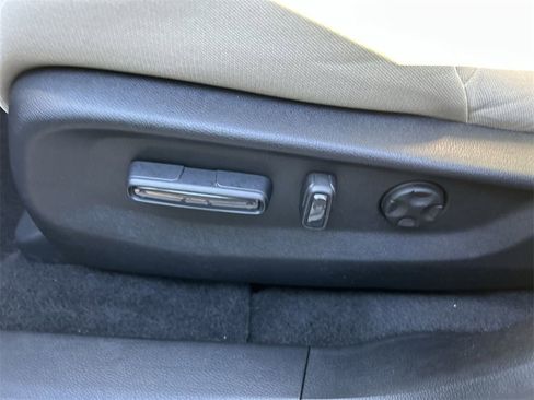 Used 2022 Honda CR-V EX image 22