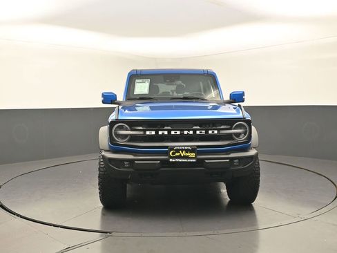 Used 2022 Ford Bronco Outer Banks w/ Sasquatch Package AWD/4WD image 4