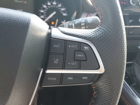 Used 2024 Toyota Sienna XSE w/ XSE Plus Package FWD image 20