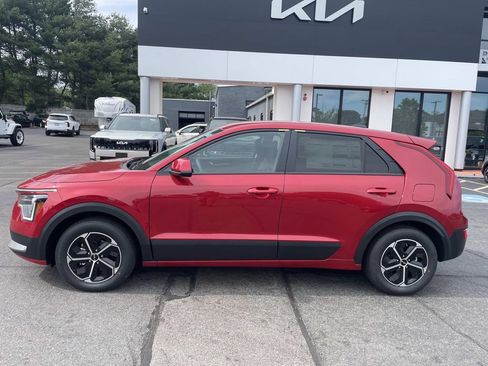 New 2026 Kia Niro LX FWD image 2