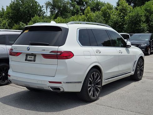 Used 2020 BMW X7 xDrive40i w/ Premium Package AWD/4WD image 2