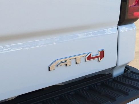 New 2026 GMC Sierra 1500 AT4 w/ AT4 Premium Package AWD/4WD image 33