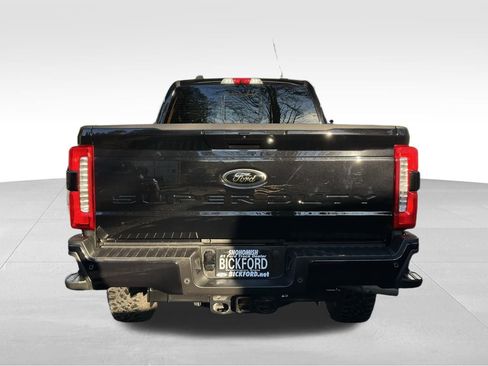 Used 2026 Ford F250 Lariat w/ Tremor Off-Road Package image 6