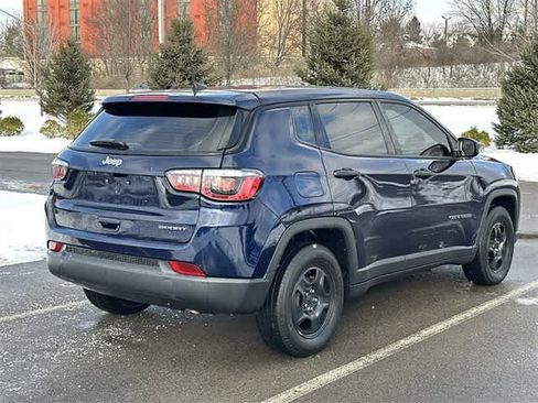 Used 2019 Jeep Compass Sport image 33