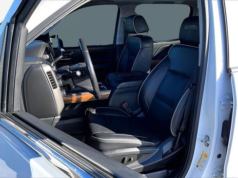 Used 2018 Chevrolet Silverado 1500 High Country image 26