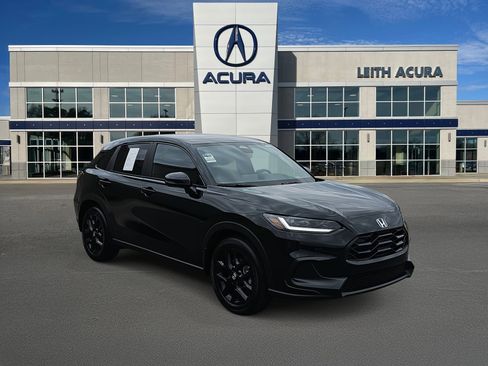 Used 2024 Honda HR-V Sport image 1