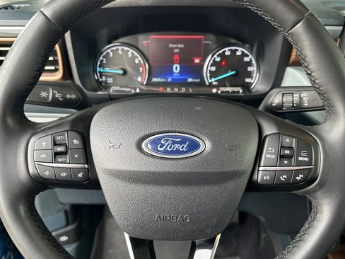 Used 2024 Ford Maverick Lariat w/ FX4 Off-Road Package image 25