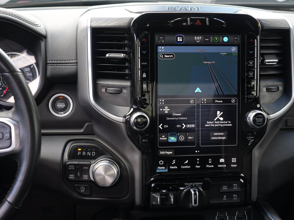Used 2023 RAM 1500 Laramie AWD/4WD image 23