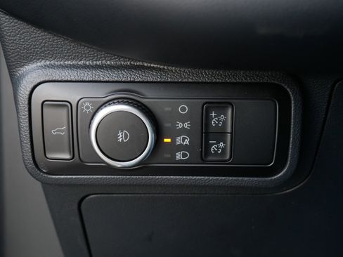 Certified 2025 Ford Explorer ST-Line image 26