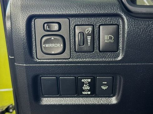 Certified 2023 Toyota 4Runner TRD Off-Road image 10