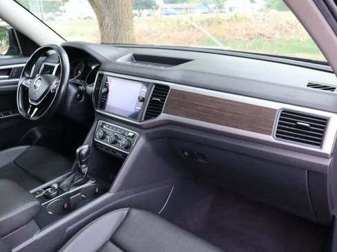 Used 2019 Volkswagen Atlas SE AWD/4WD image 17
