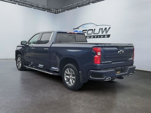 Used 2021 Chevrolet Silverado 1500 High Country w/ Technology Package image 5