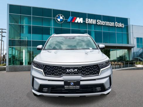 Used 2024 Kia Sorento SX Prestige AWD/4WD image 2