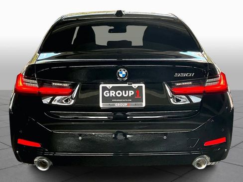 Used 2025 BMW 330i Sedan w/ Premium Package image 4