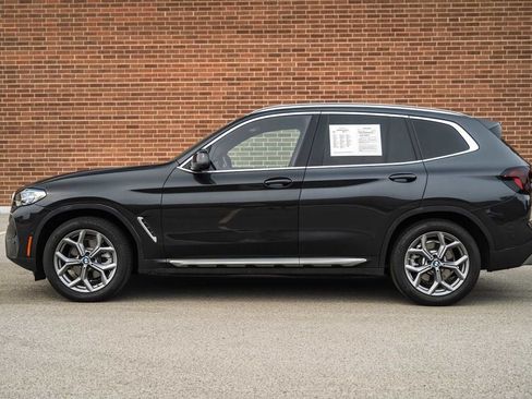 Used 2024 BMW X3 xDrive30i w/ Premium Package AWD/4WD image 3