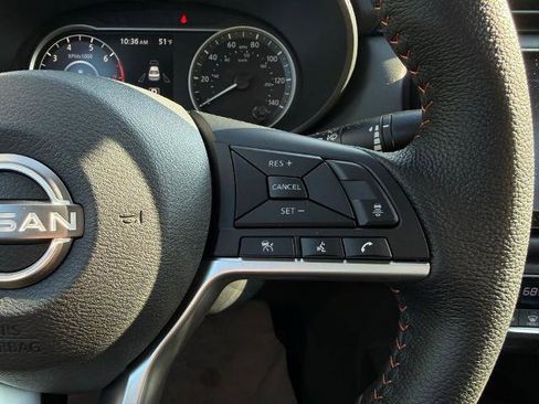 New 2025 Nissan Versa SR w/ Trunk Package image 23