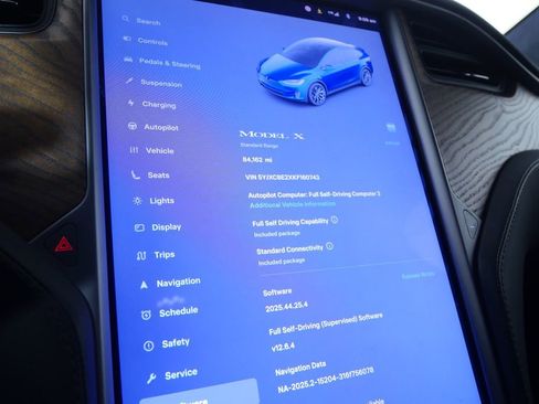 Used 2019 Tesla Model X 100D image 21