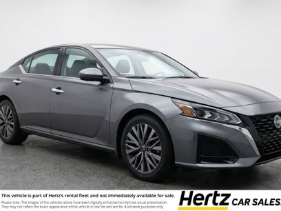 Used 2025 Nissan Altima 2.5 SV