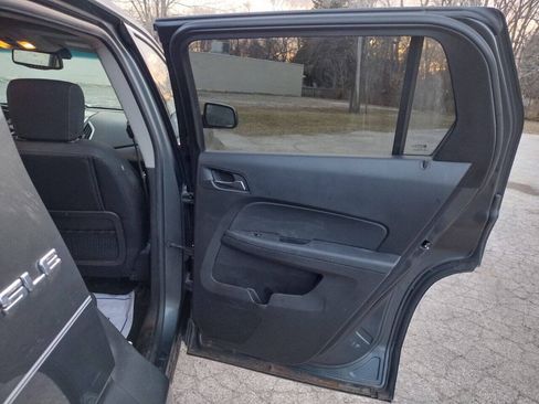 Used 2011 GMC Terrain SLE w/ Convenience Package FWD image 10