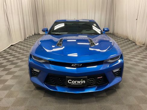 Used 2018 Chevrolet Camaro SS RWD image 2