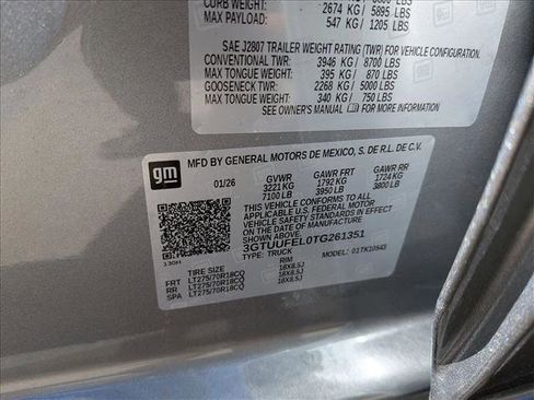 New 2026 GMC Sierra 1500 AT4X w/ LPO, Black Badging Package image 17