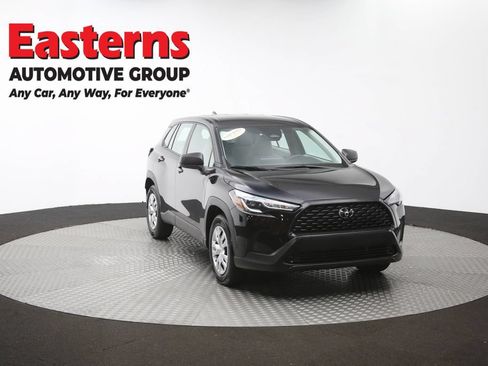 Used 2024 Toyota Corolla Cross L AWD/4WD image 49