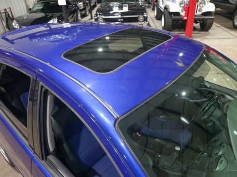 Used 2003 Ford Focus SVT FWD image 19
