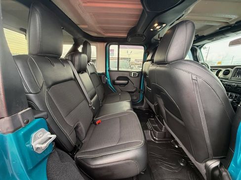 Used 2020 Jeep Wrangler Unlimited Sport image 20