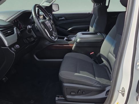 Used 2015 GMC Yukon SLE RWD image 11