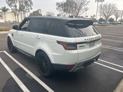 Used 2018 Land Rover Range Rover Sport SE image 5