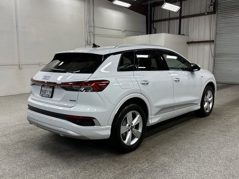Used 2023 Audi Q4 e-tron Premium Plus w/ Premium Plus image 22