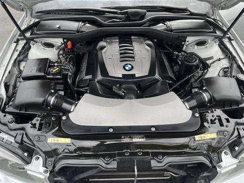 Used 2007 BMW 750i image 37