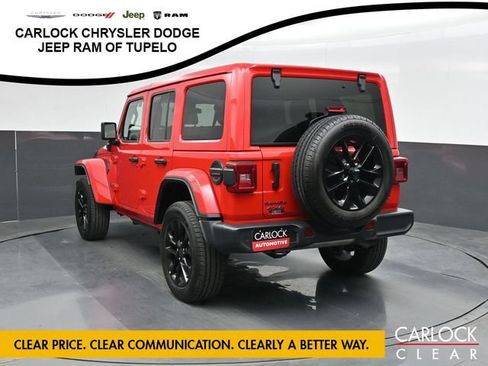 Used 2025 Jeep Wrangler Unlimited Sahara w/ Safety Group AWD/4WD image 10