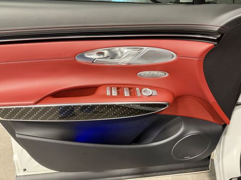 Used 2023 Genesis GV70 3.5T Sport w/ Sport Prestige Package image 10