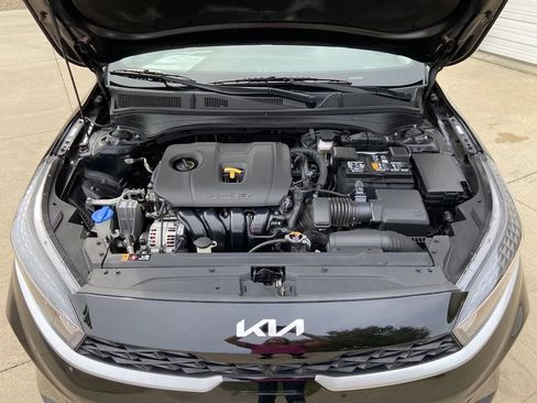 Used 2023 Kia Forte LXS image 21