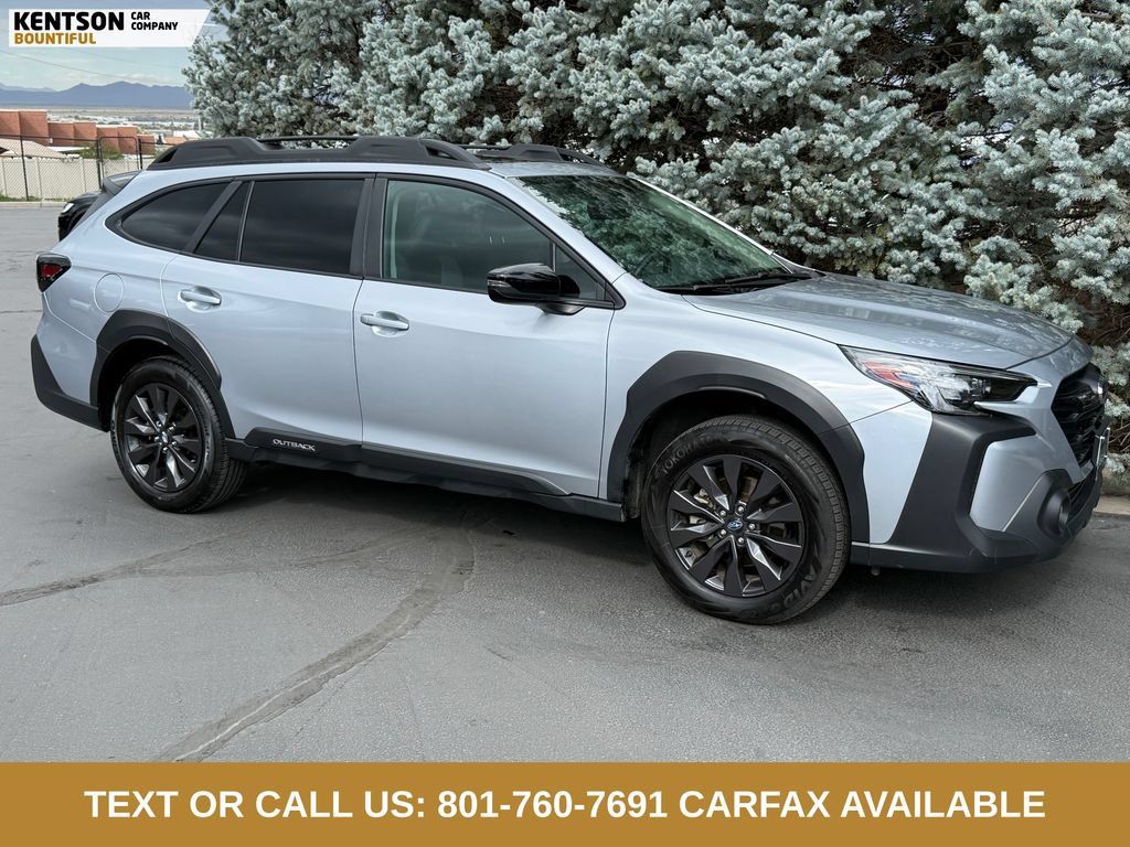 Used 2025 Subaru Outback Onyx Edition AWD/4WD image 11