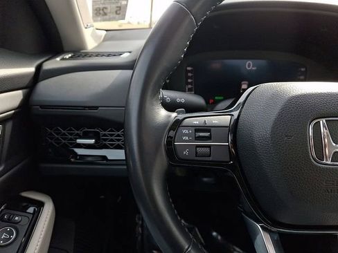 Used 2023 Honda Accord Touring image 21