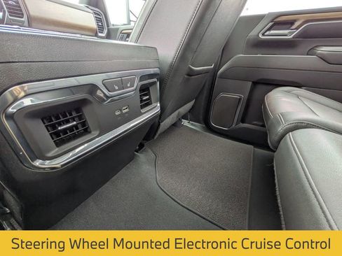 Used 2024 Chevrolet Silverado 3500 High Country w/ Technology Package image 32